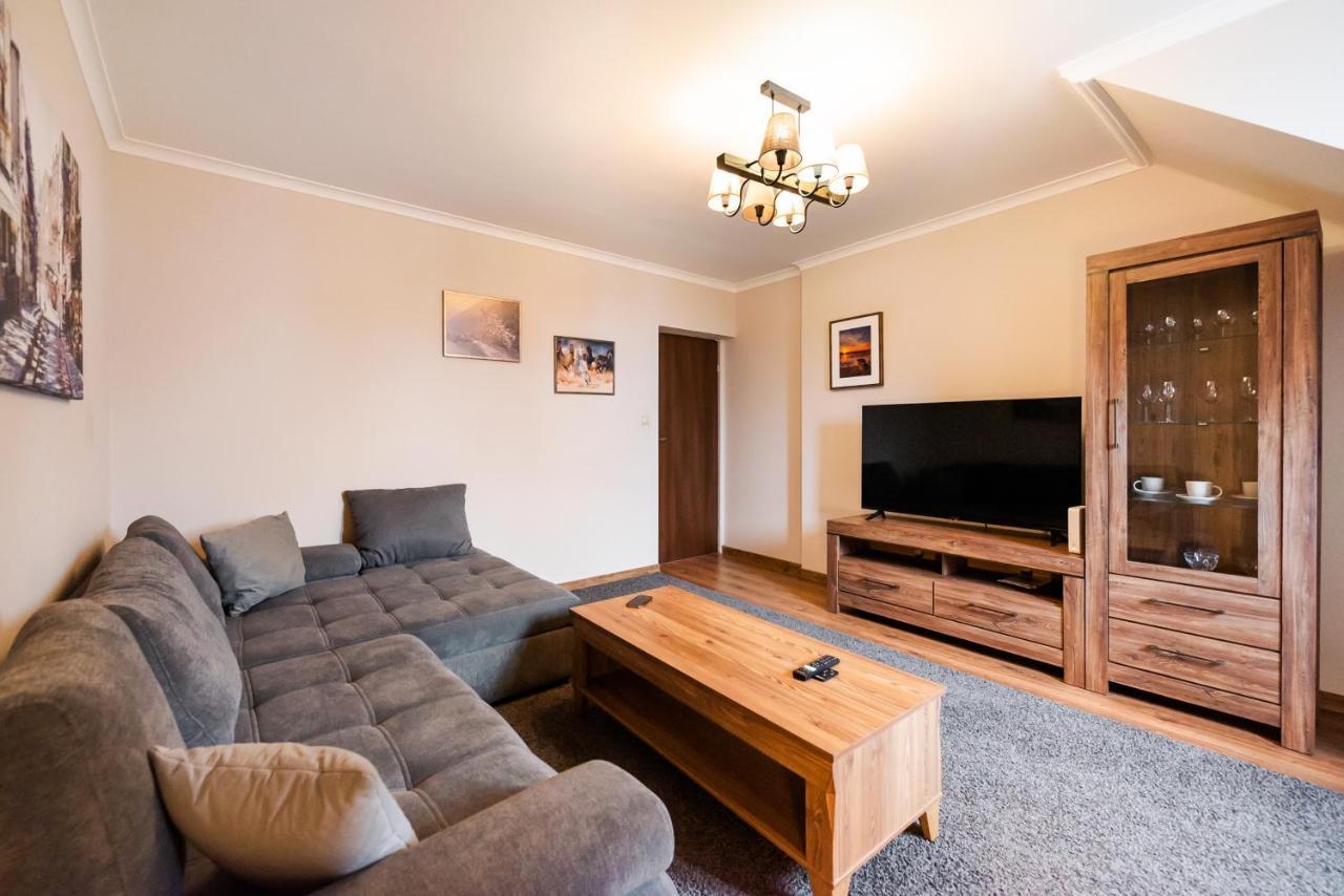 Old Town Market Place Penthouse Butas *