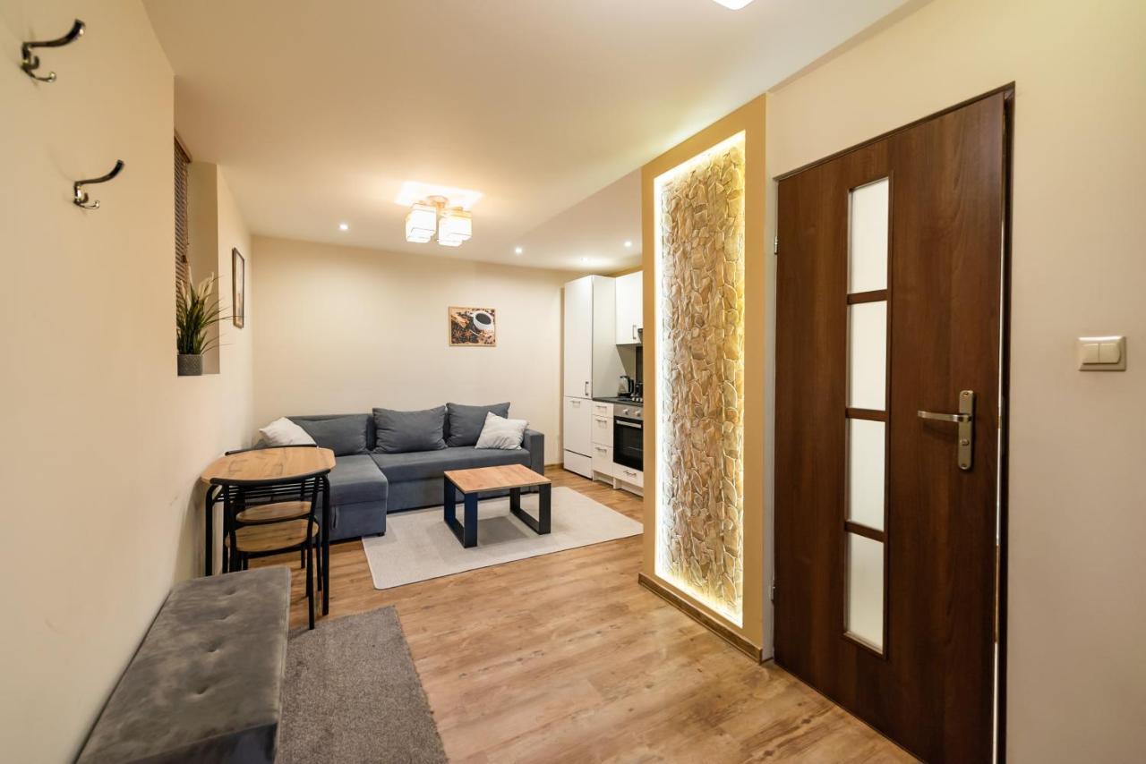Old Town Market Place Penthouse Butas *